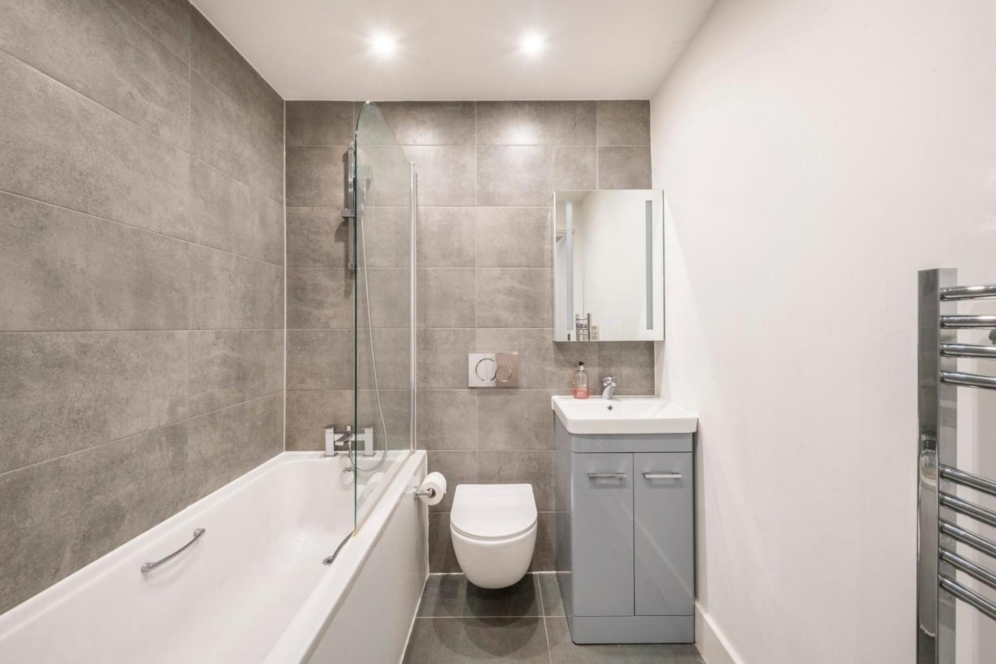 The Perfect Stay London, Home With 2 Bedrooms 1 Bath - Battersea, Vauxhall And Nine Elms מראה חיצוני תמונה