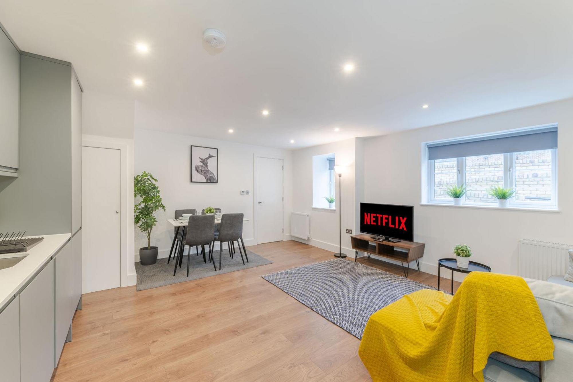 The Perfect Stay London, Home With 2 Bedrooms 1 Bath - Battersea, Vauxhall And Nine Elms מראה חיצוני תמונה