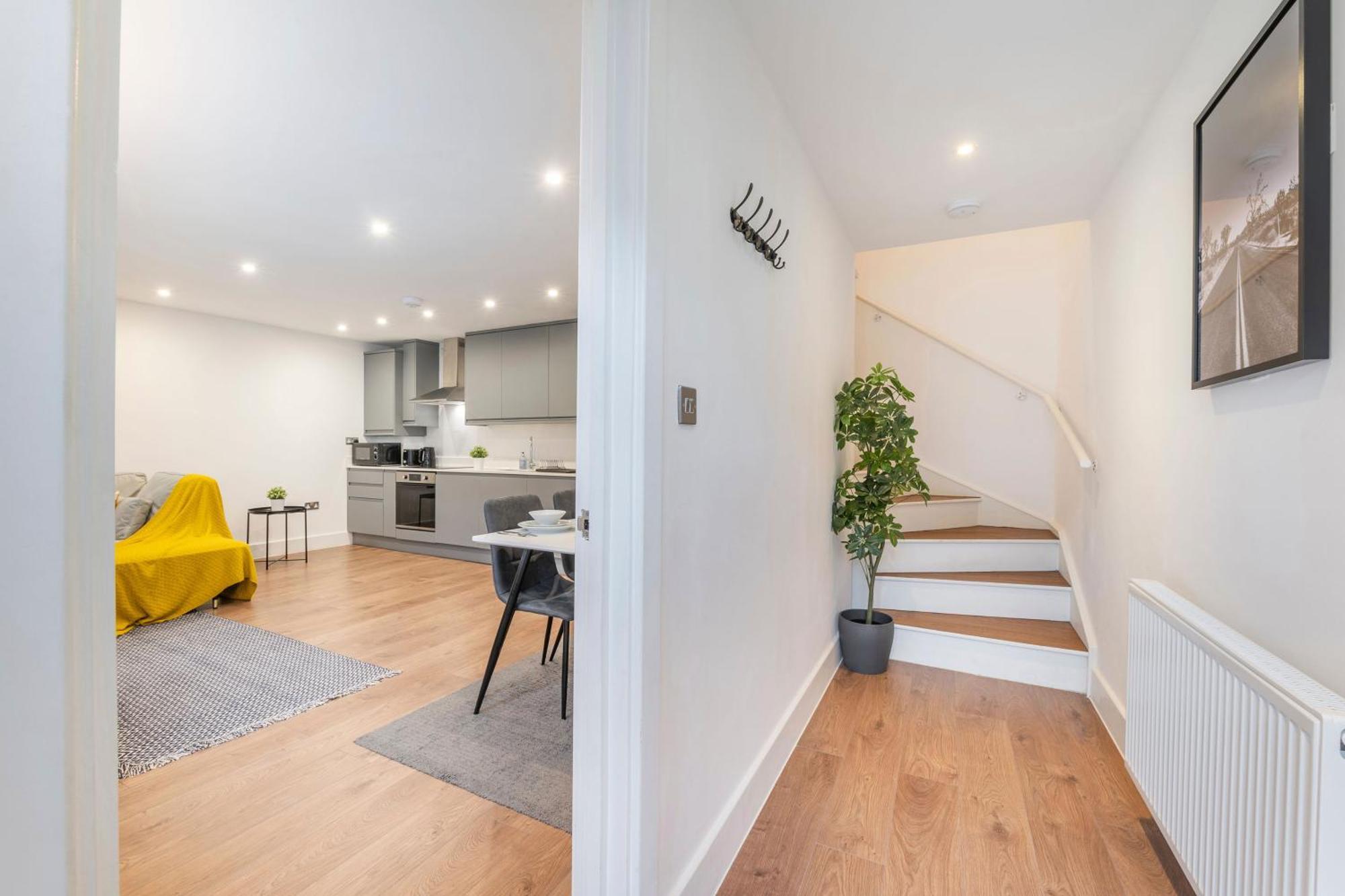 The Perfect Stay London, Home With 2 Bedrooms 1 Bath - Battersea, Vauxhall And Nine Elms מראה חיצוני תמונה